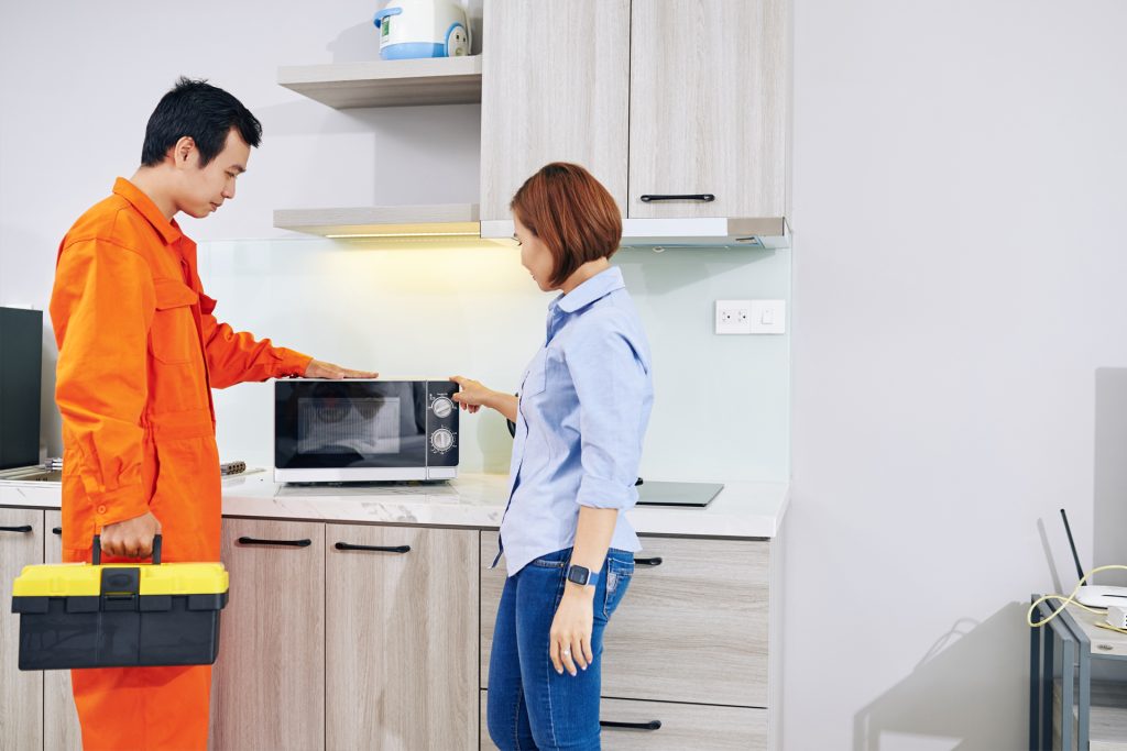 صيانة ميكروويف توشيبا.jpg